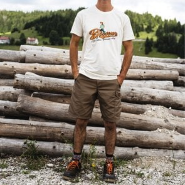 Haguen Bermuda Shorts + Free Pinup T-shirt (XL)